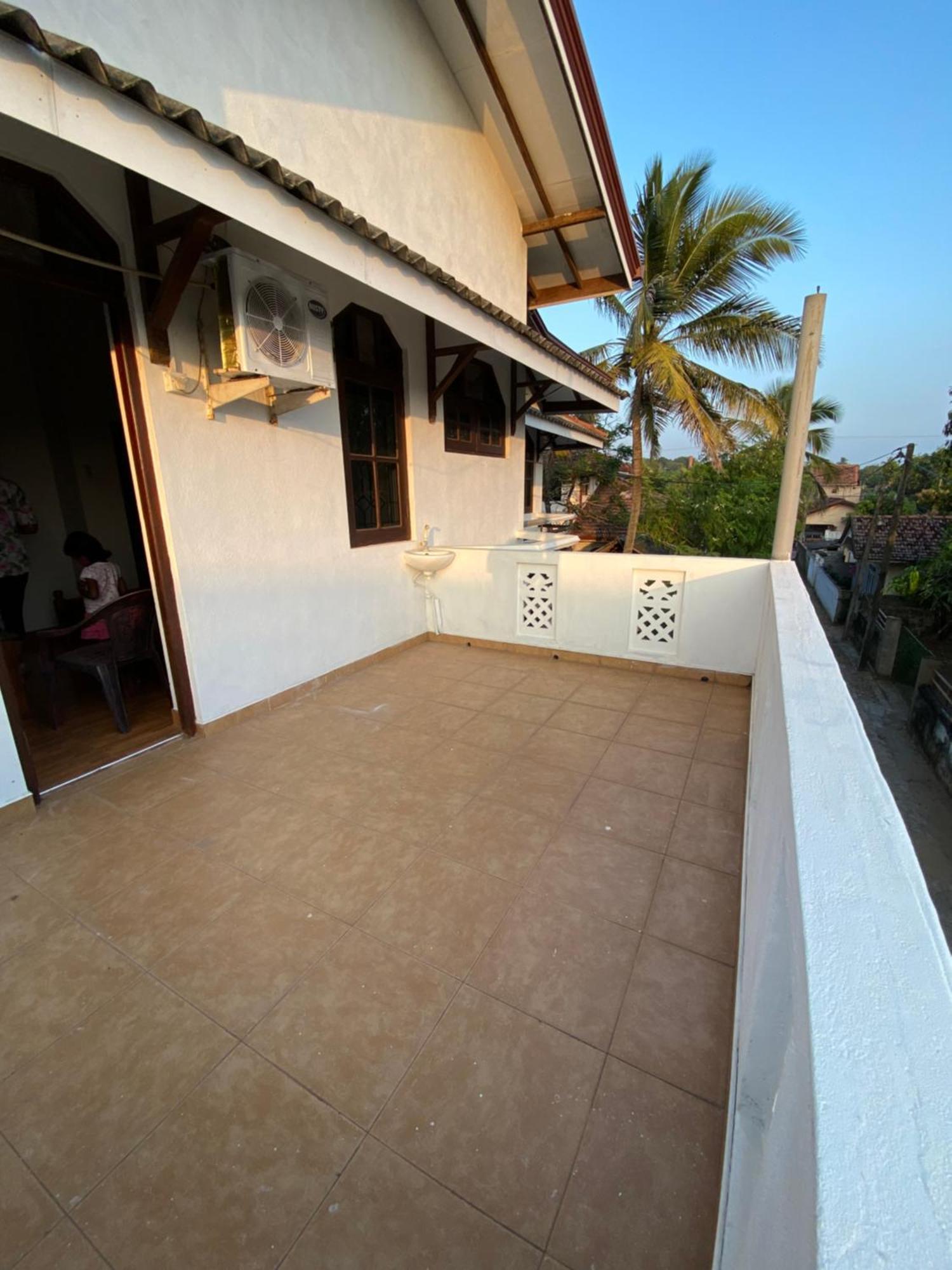 The Serene House Negombo Exterior photo